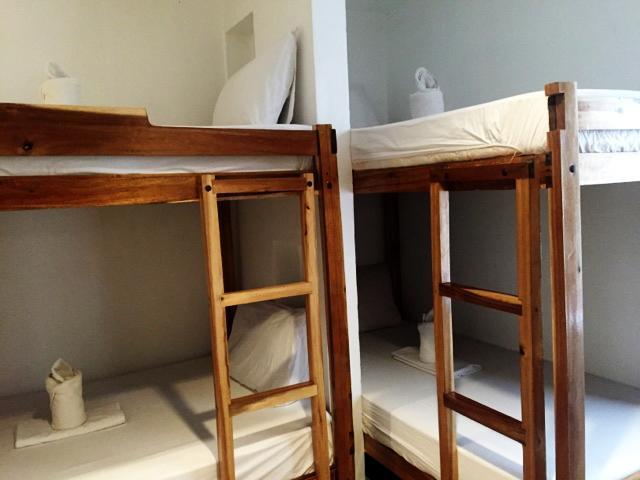 Pawikan Hostel Ел Нидо Екстериор снимка