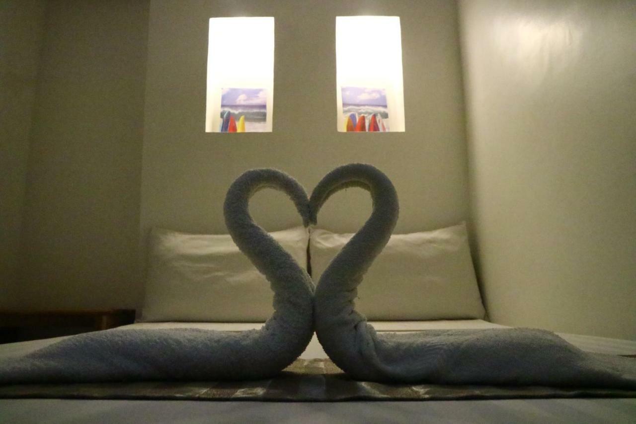 Pawikan Hostel Ел Нидо Екстериор снимка