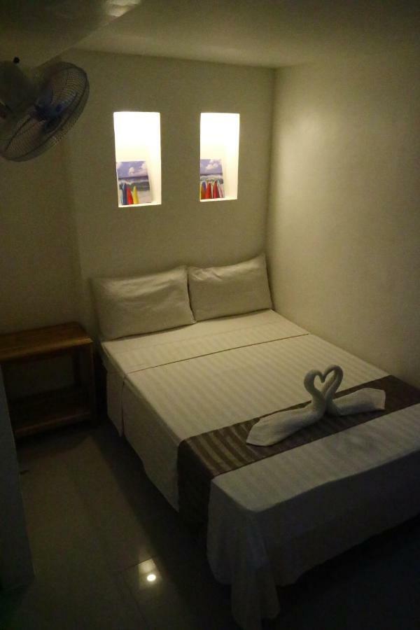 Pawikan Hostel Ел Нидо Екстериор снимка